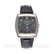 A FINE GENTLEMAN'S 18K SOLID WHITE GOLD PATEK PHILIPPE GONDOLO ANNUAL CALENDAR MOONPHASE WRIST WATCH