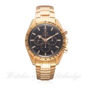 A FINE & RARE GENTLEMAN'S 18K ROSE GOLD OMEGA SPEEDMASTER AUTOMATIC CHRONOGRAPH BRACELET WATCH DATED