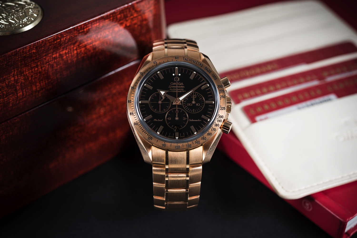A FINE & RARE GENTLEMAN'S 18K ROSE GOLD OMEGA SPEEDMASTER AUTOMATIC CHRONOGRAPH BRACELET WATCH DATED - Image 2 of 8