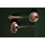 Pair of Elegant design silver cream ladl