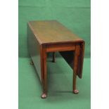 A Georgian Cuban mahogany drop leaf dining table standing on cabriole legs ending in pad feet - 47"