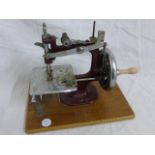 Vintage Childs Sewing Machine