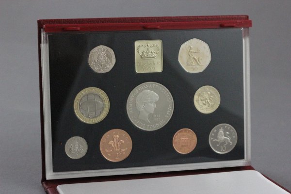 1999 Royal Mint proof coin set