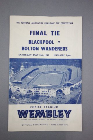 1953 FA Cup Final football programme Blackpool v Bolton Wanderers played 2nd May 1953 vg with no