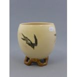 Wein Ceramic Bowl with Bird decoration