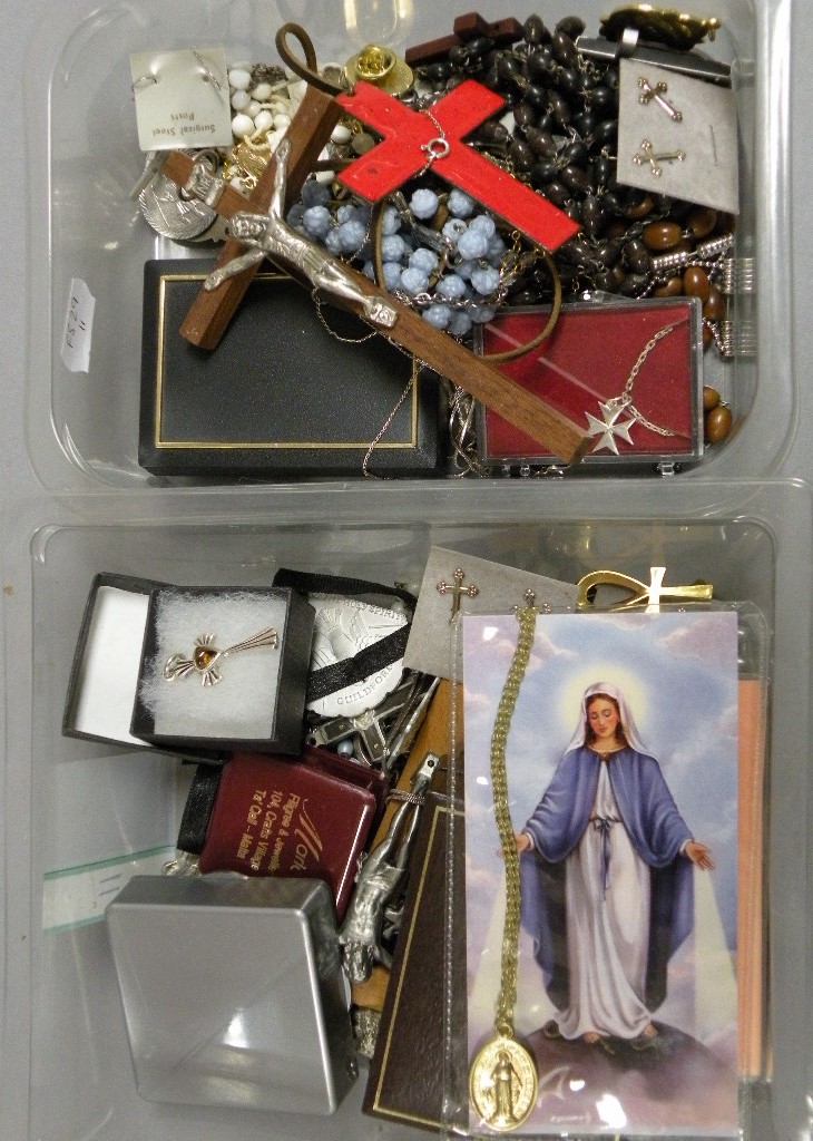 Religious Related Items including Rosaries and Jewellery, many silver items