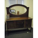 Edwardian period mirrored back sideboard/Chiffonier, twin cupboards with the centre section