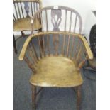 Early 19c Elm topped Windsor chair with spoke back,