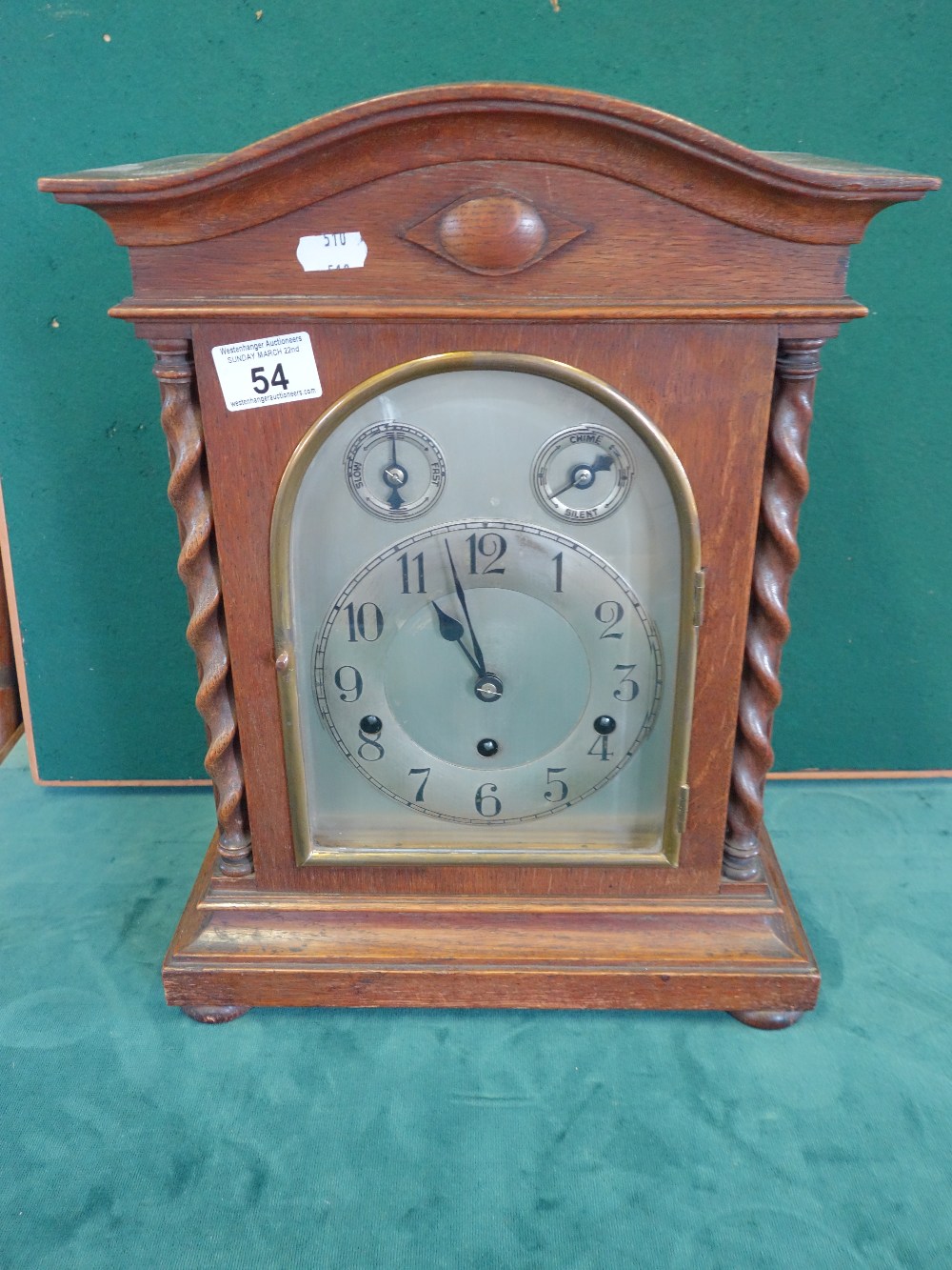 Edwardian period oak Bracket clock, with an 8 day chiming movement, German movement, pendulum and