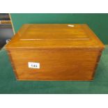 Document box and lid with 2 tier fitted interior