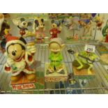 Disney Showcase a collection of 2005 figures by Jim Shore Design, 4 x Mickey or Minnie Mouse, 1