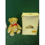 Steiff a growler Teddy Bear with original label, box and pin in ear, 12" tall model Brummbar