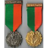 1916 Rising Medal, samples or trial pieces. A gilt metal version and white metal version of the 1916