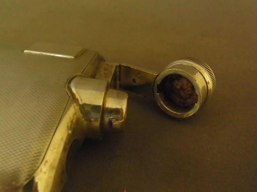 A good silver Hip flask with engine turn - Image 5 of 5