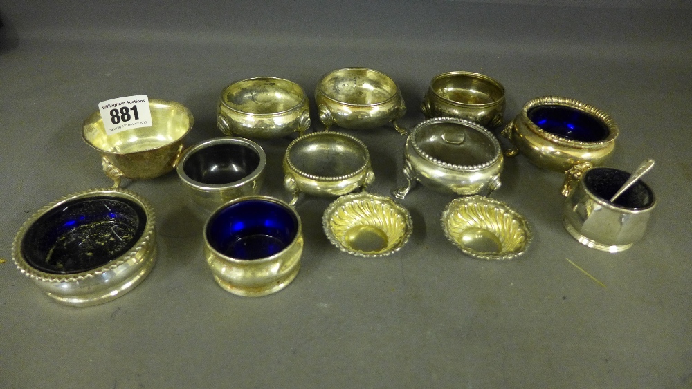 Thirteen assorted silver salts - Weight