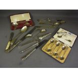 Assorted silver flatware - Weighable sil