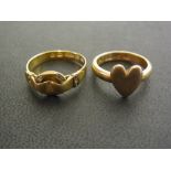 A 15ct gold gem-set buckle ring - Hallma