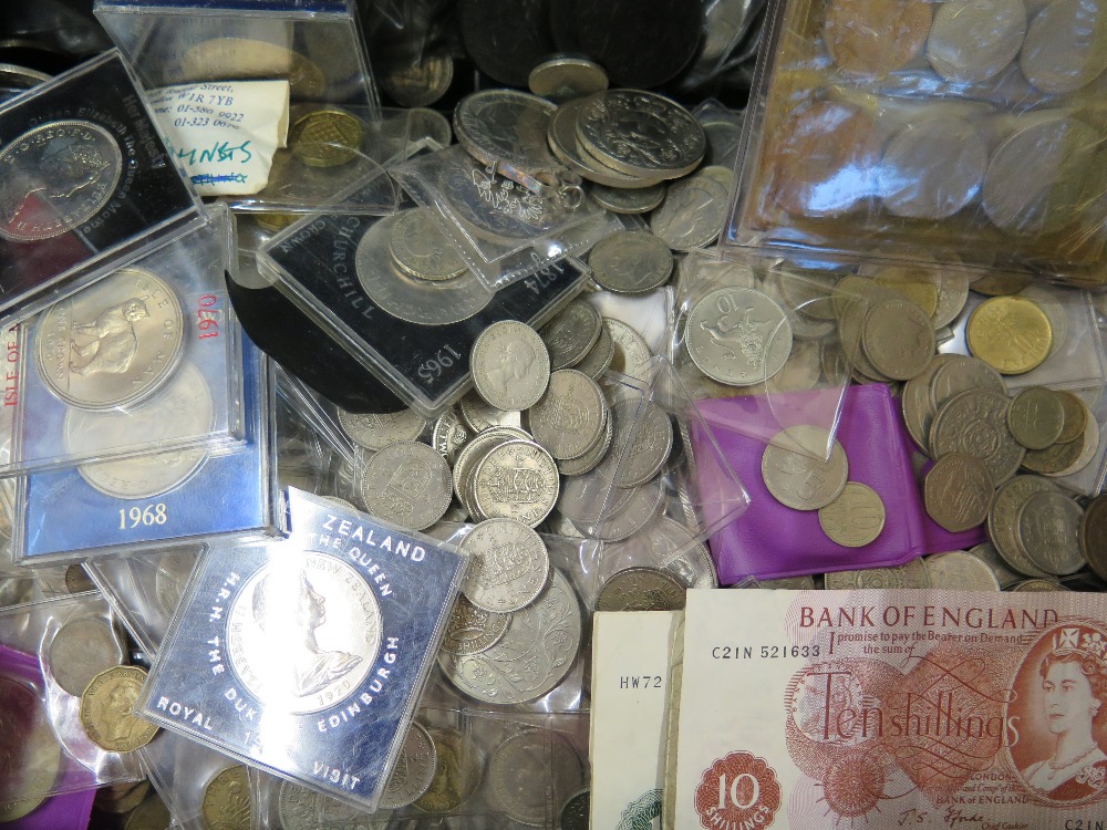 A collection of mostly British coinage - - Image 2 of 6