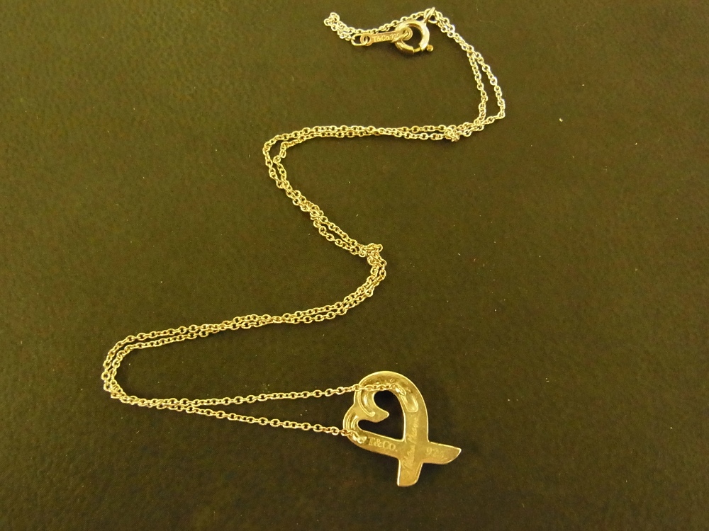 TIFFANY & CO - A PALOMA PICASSO heart pe - Image 2 of 2