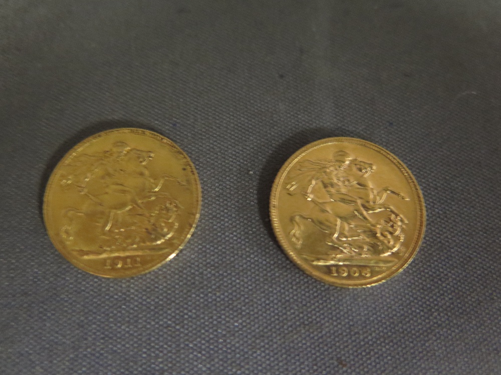 An Edward VII gold Sovereign dated 1906 - Image 2 of 2