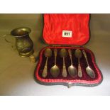 A cased set of six silver teaspoons - Lo