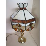 A modern Tiffany style table lamp with shade - Height 46 cm