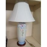 A Franz porcelain table lamp with shade - Height 70 cm