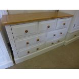 A Shaker style seven drawer chest of drawers - Height 82 cm x Width 130 cm