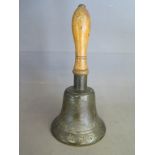 A 19th century bronze school bell - Height 26 cm