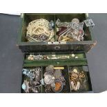 An assortment of vintage, silver and costume jewellery.