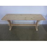 A pine bench - Height 49 cm x 1.26 m x 3