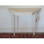A cream painted console hall table - Height 71 cm x Width 75 cm x Depth 30 cm