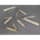 Six silver bladed mother of pearl folding fruit knives 
Condition report: All with general usage