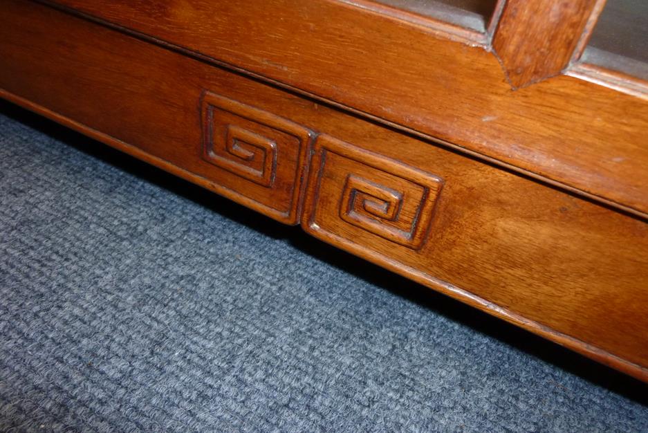 A pair of Chinese hardwood Ming style open display shelves, the bases carved with Greek key - Image 18 of 23