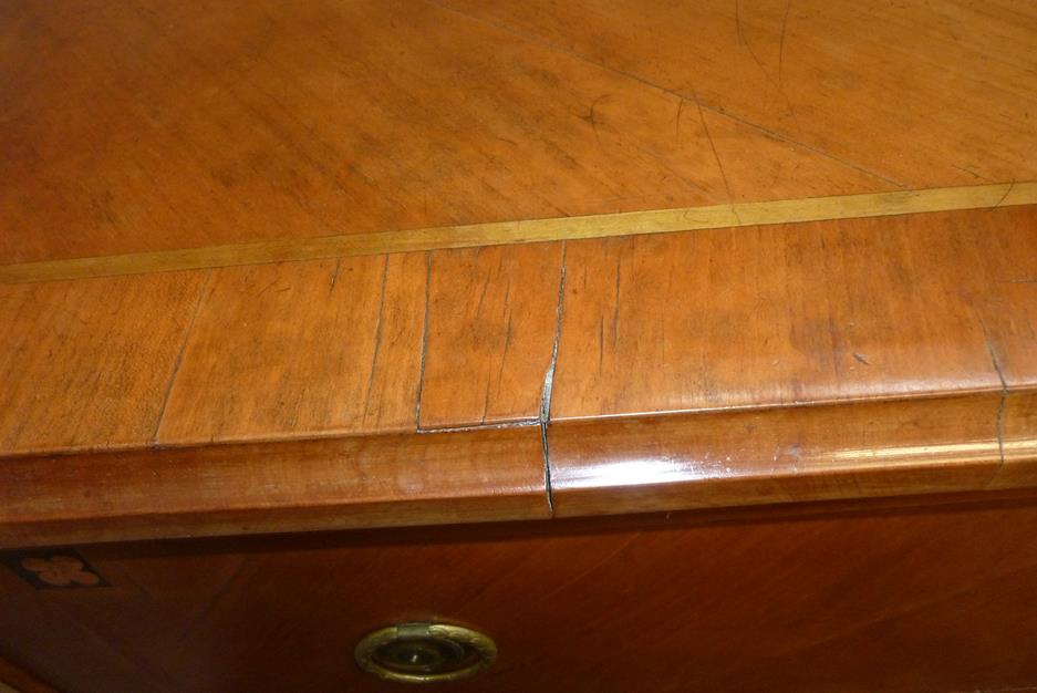 An early 19th century Swiss cherry and satinbirch commode, the moulded edge top crossbanded and - Image 15 of 19