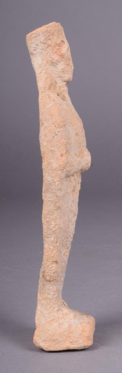 A Greek terracotta standing female, with headdress and robe, c. 5th century B.C., 15cm high. - Image 3 of 4