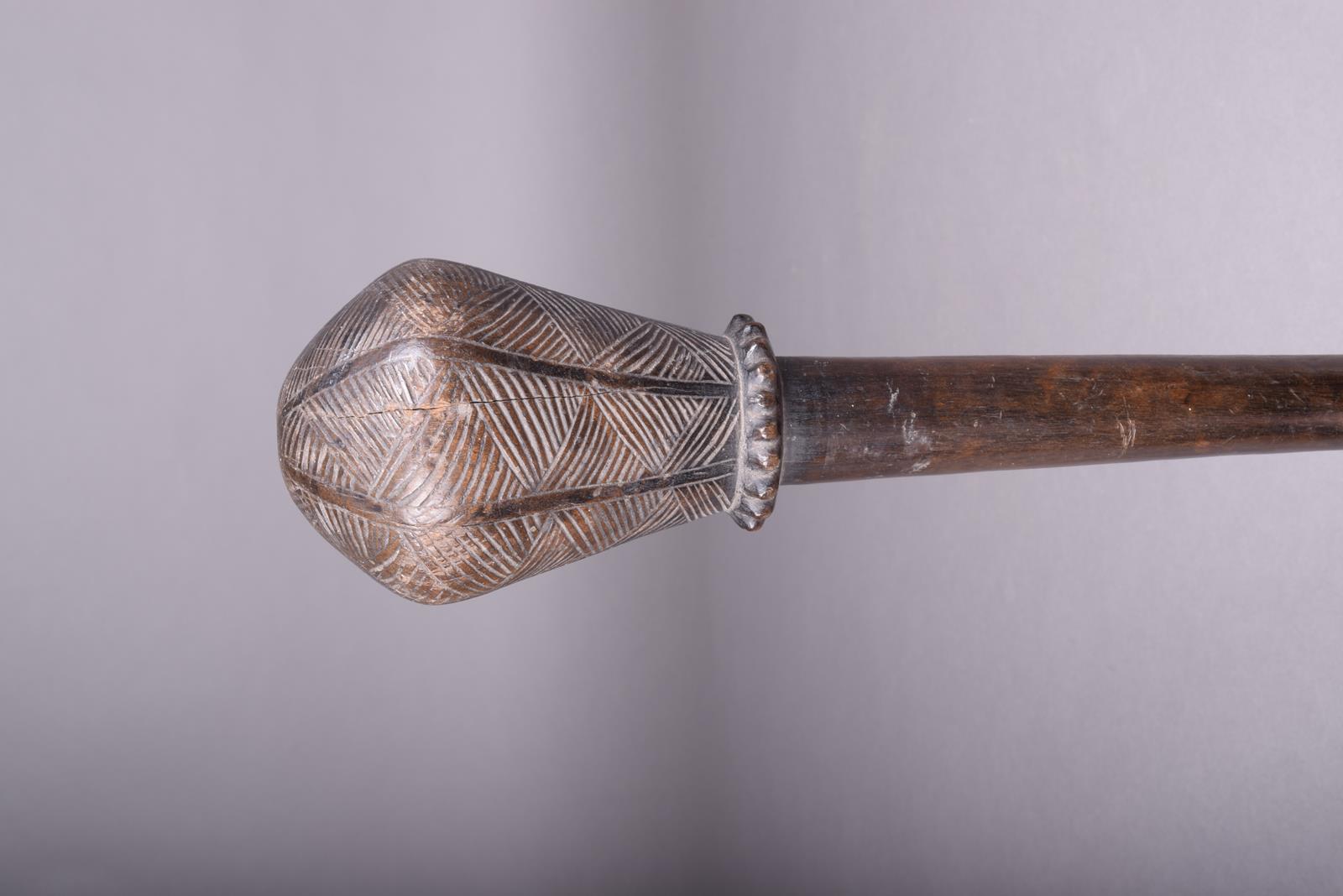 A Chokwe staff, Angola, with a pear shape head with incised band decoration, with a beaded collar, - Image 3 of 6