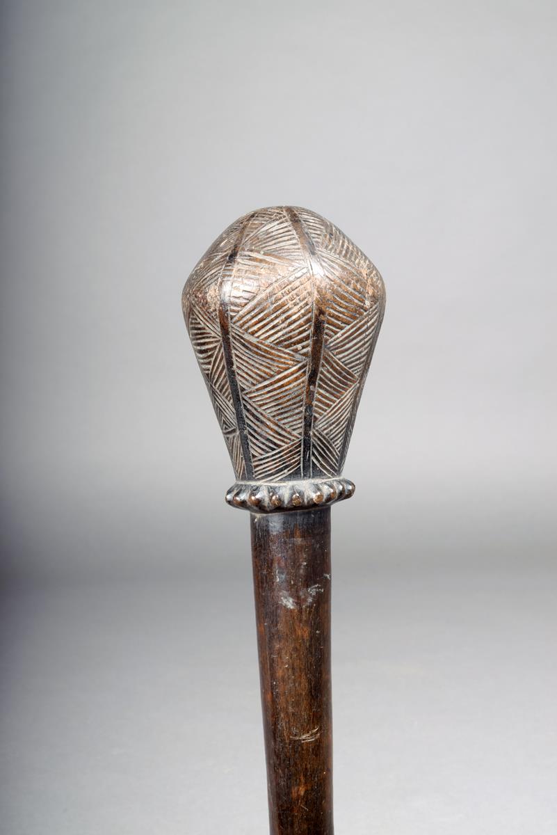 A Chokwe staff, Angola, with a pear shape head with incised band decoration, with a beaded collar, - Image 2 of 6