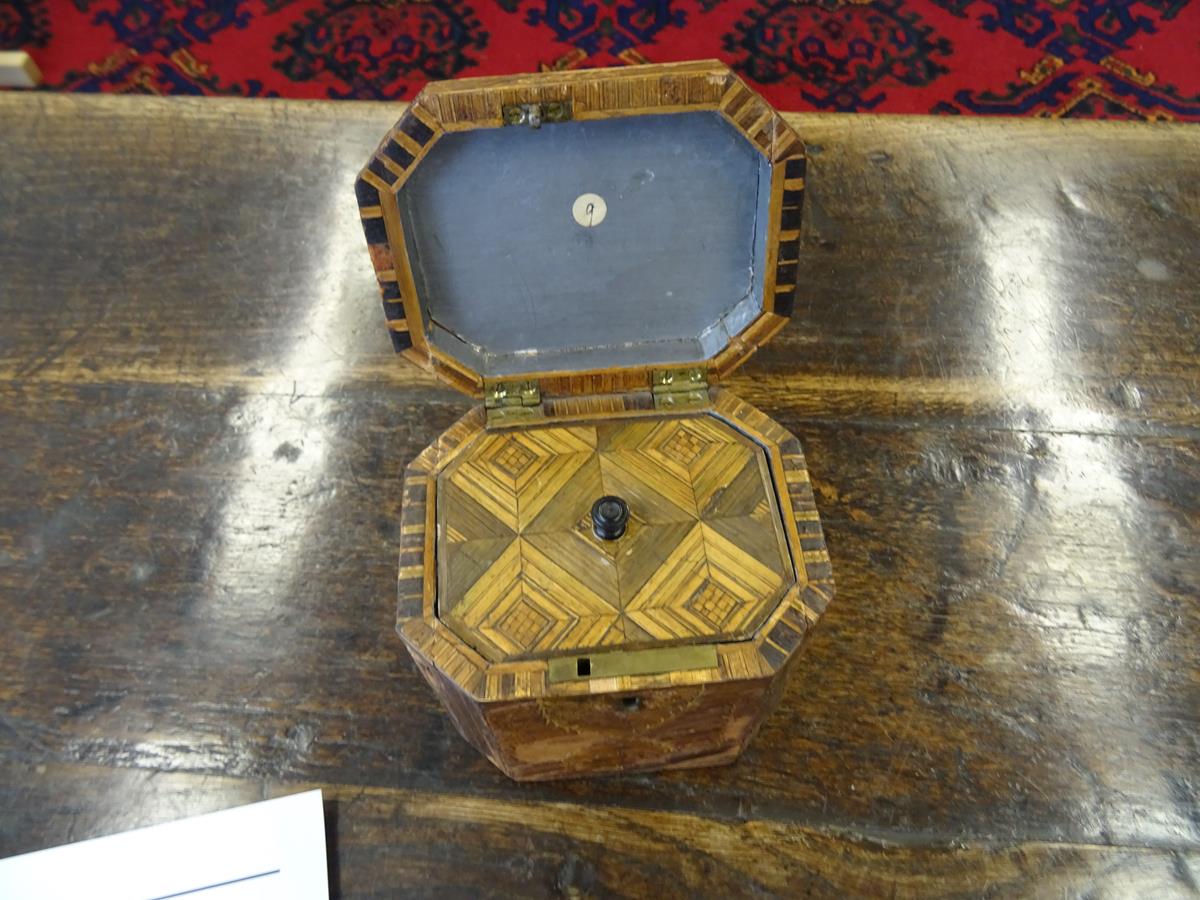 An early 19th century French Prisoner of War straw work tea caddy, the interior with a single lidded - Image 2 of 7