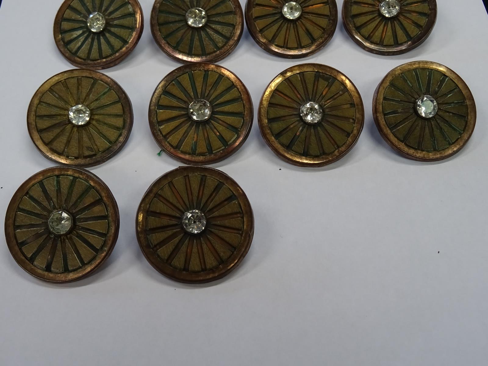 A set of fourteen Louis XVI wood and copper buttons, with a radiating design, the centre with a - Image 4 of 4