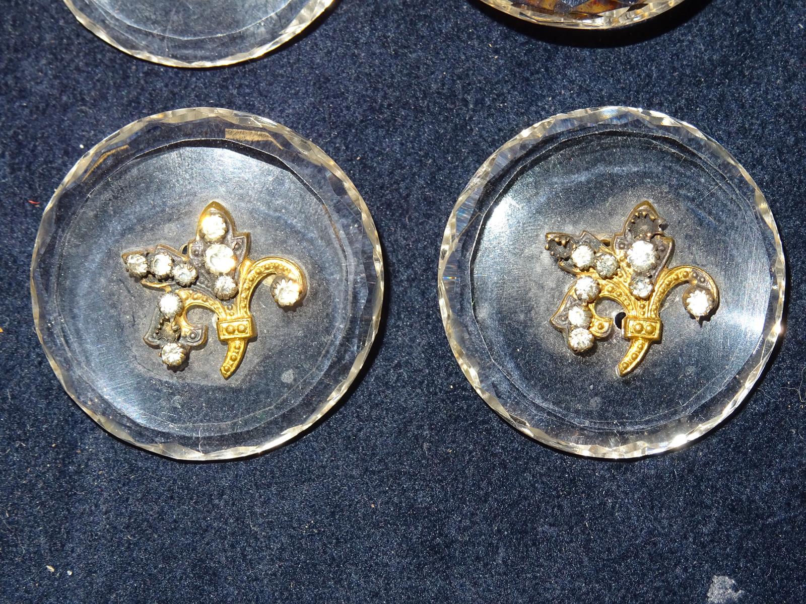 A set of four Napoleon III cut crystal glass buttons, decorated with a gilt metal and paste set - Image 4 of 4