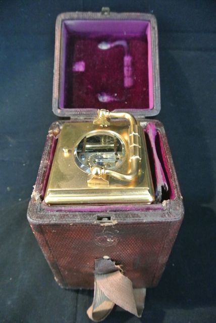 A French brass carriage clock set in a gorge case with 8 day striking movement with alarm and repeat - Image 2 of 2