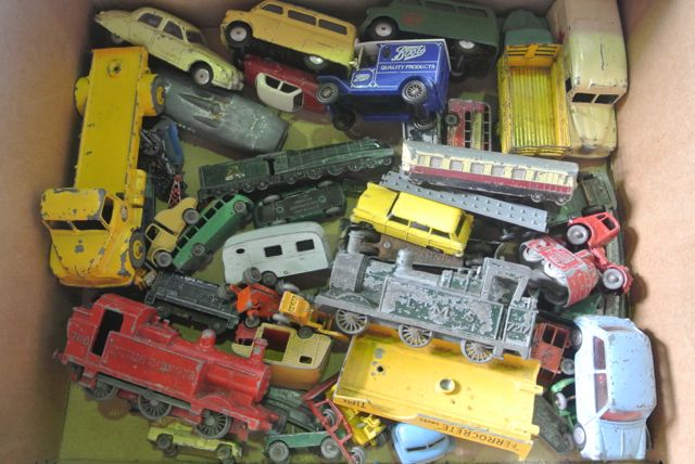 A selection of vintage die cast model vehicles to include a Dinky Leyland Comic, a Corgi Bedford