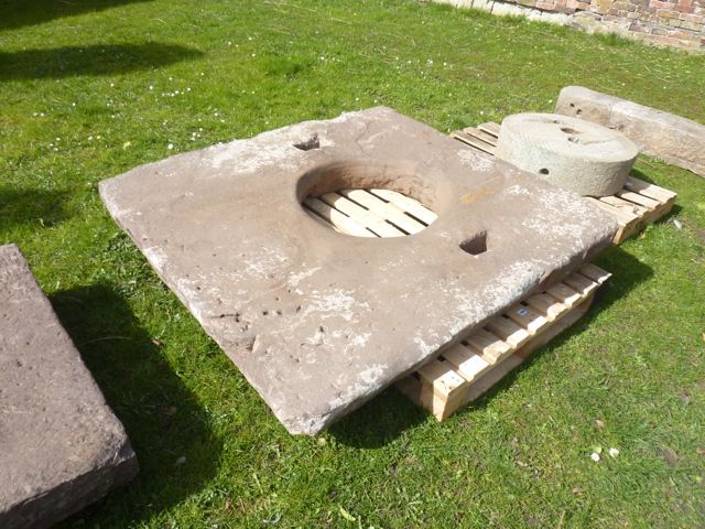 An old, possibly ancient, penant stone well top/surround, the rectangular slab 168 cm x 155 cm - Image 2 of 2