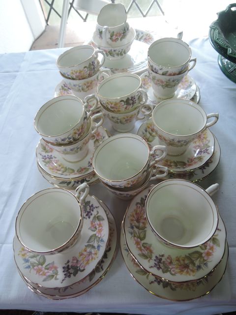 A quantity of Paragon Country Lane pattern tea wares comprising milk jug, sugar bowl, cake plate,