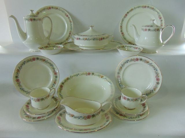 A collection of Paragon Belinda pattern dinner, coffee and tea wares comprising a two handled tureen