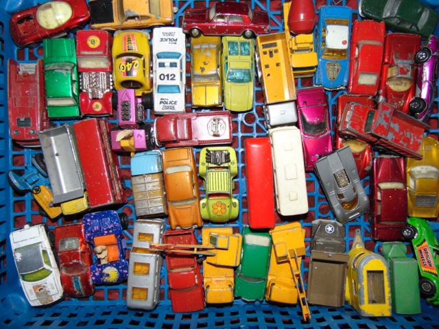 A large quantity of small vintage die cast model vehicles principally to include examples by - Image 3 of 6