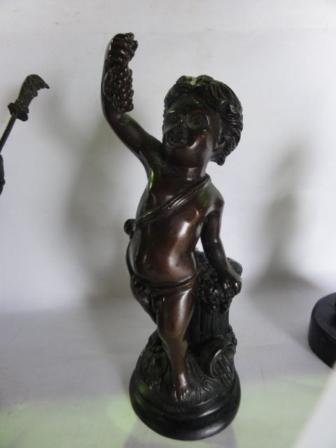 A cast bronze figure depicting a Samurai upon a rearing horse clutching a long handled weapon, 29 cm - Image 3 of 3
