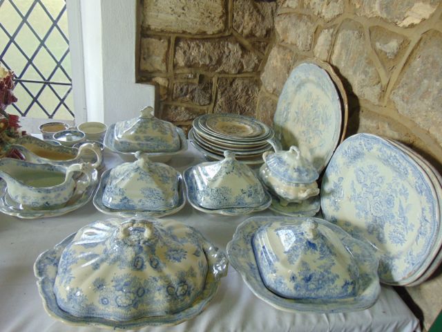 An extensive collection of 19th century Asiatic pattern blue and white printed dinner wares - Image 2 of 2