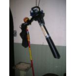 A Mac Allister 26 cc petrol leaf blower vac model number MBV260 (very good condition believed to